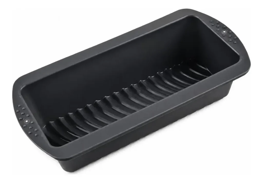 Forma de silicone para assar o pão de iogurte e queijo sem glúten
